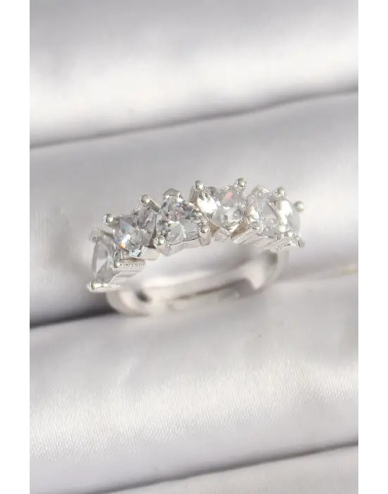 Pirinç Gümüş Renk Zirkon Taşlı Kalp Model Ayarlanabilir Kadın Yüzük