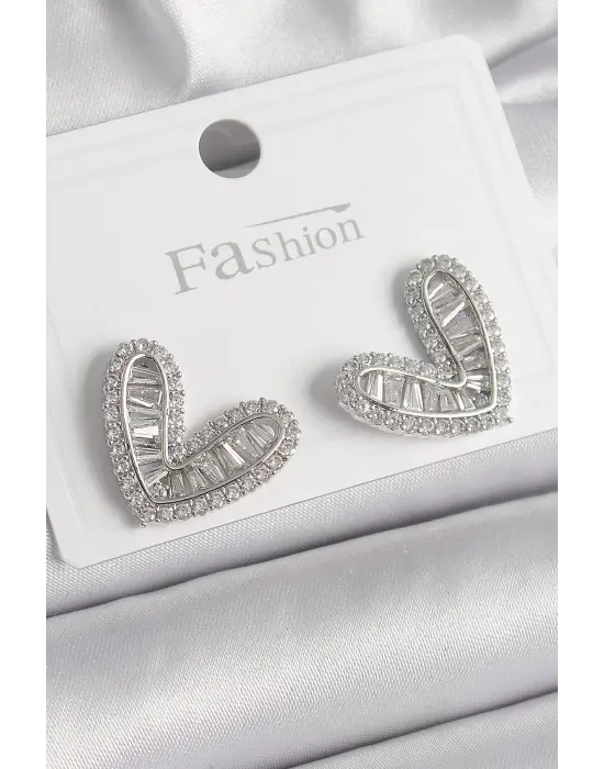  Gümüş Zirkon Taşlı Kalp Model Çelik Küpe