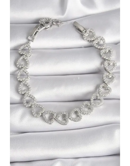 Pirinç Gümüş Renk Zirkon Taşlı Kalp Model VIP Seri Kadın Bileklik