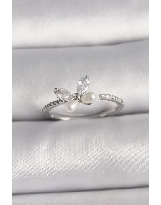  Gümüş Zirkon Taşlı Kelebek Model İnci Detaylı Ayarlanabilir Yüzük