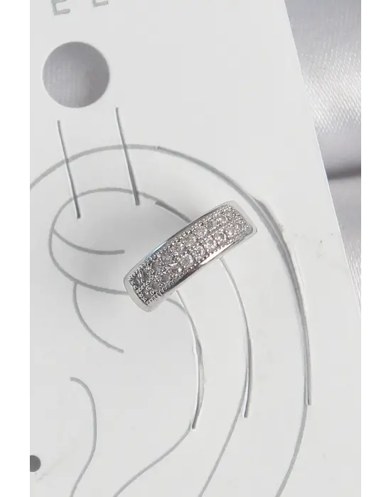 Çelik Gümüş Renk Zirkon Taşlı Kıkırdak Model Kadın Küpe