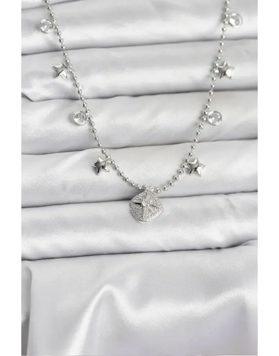 Pirinç Gümüş Renk Zirkon Taşlı Kutup Yıldızı Model Kadın Kolye