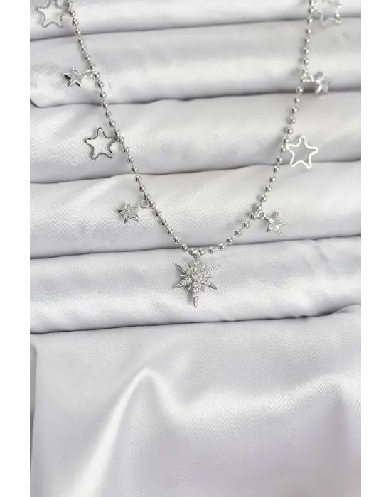 Pirinç Gümüş Renk Zirkon Taşlı Kutup Yıldızı Model Kadın Kolye