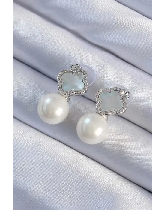  Gümüş Zirkon Taşlı Minimal Çiçek Tasarımlı Çelik Küpe