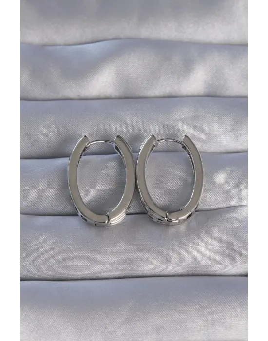  Gümüş Zirkon Taşlı Oval Model Küpe