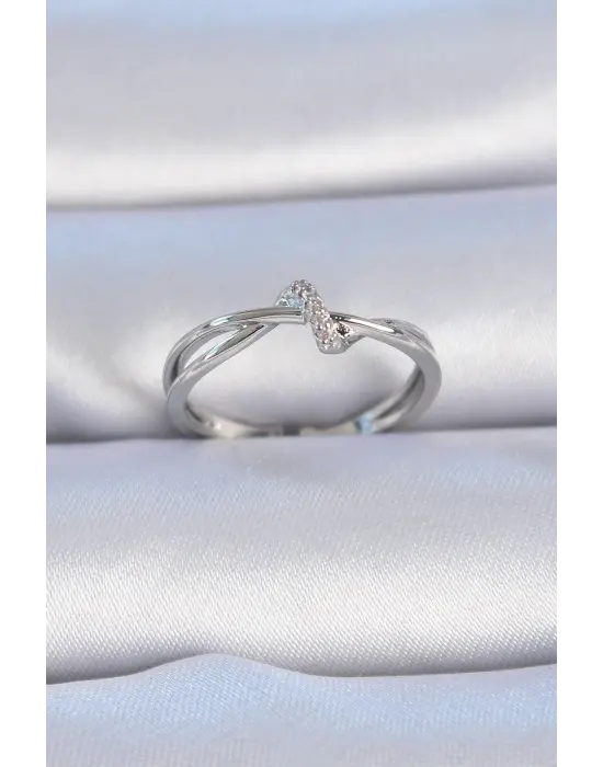  Gümüş Zirkon Taşlı Sarmal Model Çelik Yüzük