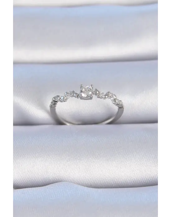  Gümüş Zirkon Taşlı Tek Taş Model Çelik Yüzük