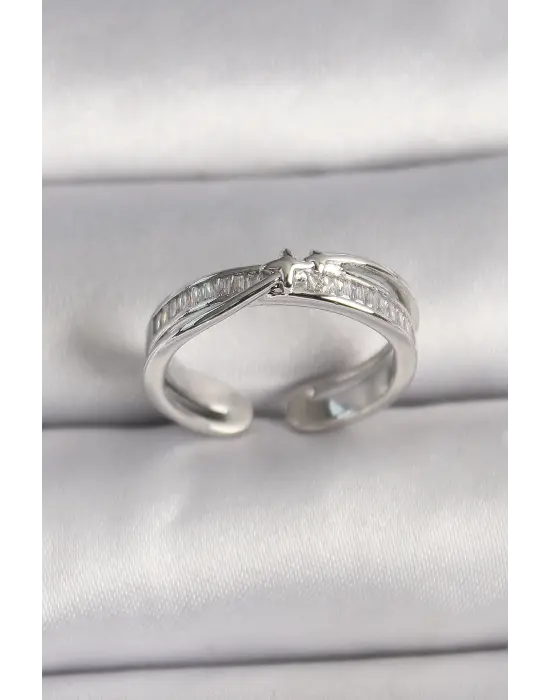  Gümüş Zirkon Taşlı Yıldız Detay Ayarlanabilir Çelik Yüzük