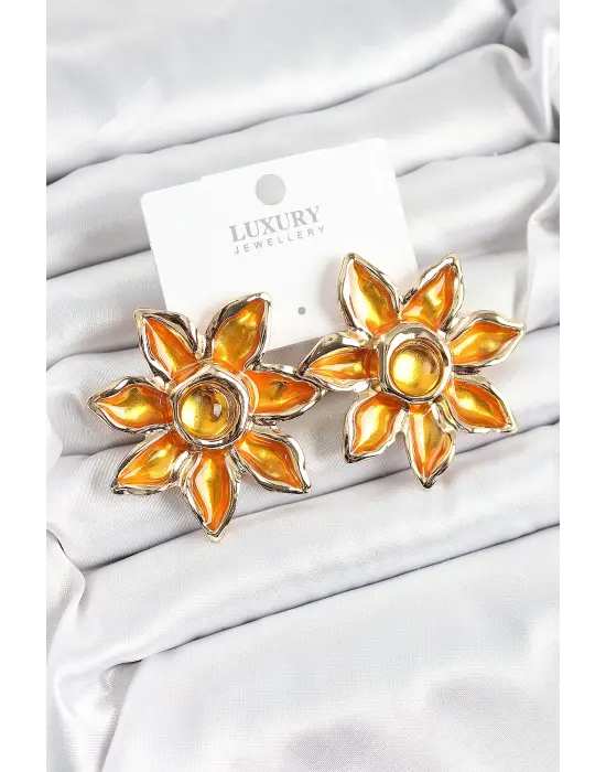 Pirinç Mineli Alevli Çiçek Model Gold Renk Kadın Küpe