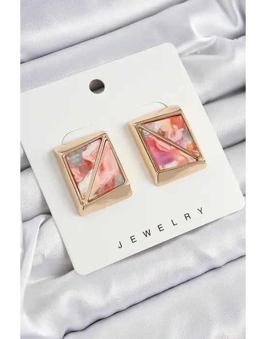 Pirinç Pembe Üçgen Kesim Detaylı Kare Model Vintage Gold Renk Kadın Küpe