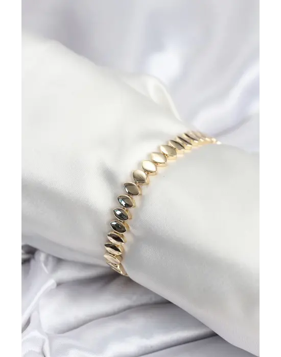 Pirinç VIP Seri Gold Renk Sıralı Arpa Model Kadın Bileklik