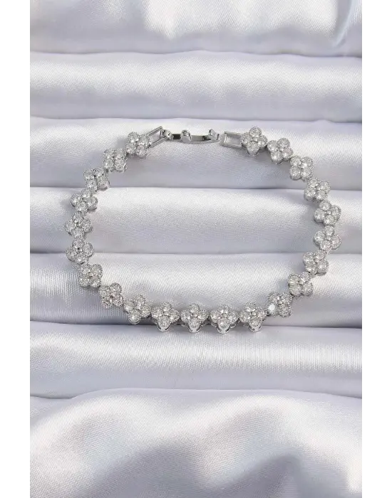 Pirinç Vip Seri Gümüş Renk Zirkon Taşlı Çiçek Model Bileklik