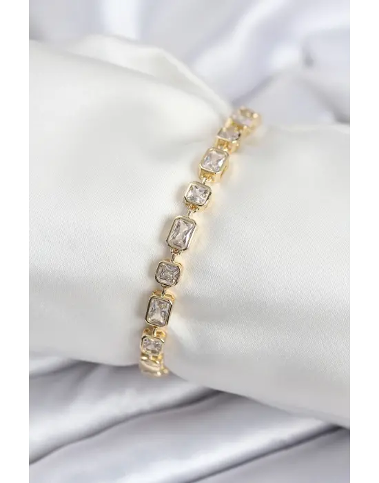 Pirinç VIP Seri Zirkon Taşlı Gold Renk Kadın Bileklik
