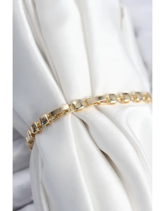 Pirinç VIP Seri Zirkon Taşlı Gold Renk Kadın Bileklik