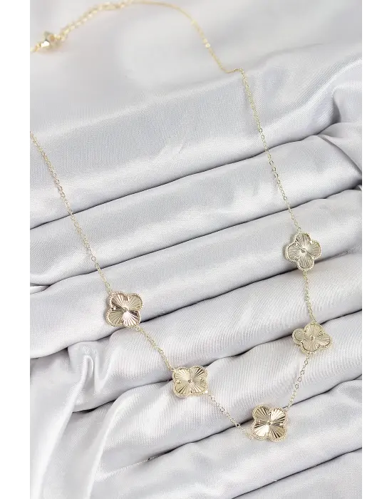 Pirinç VIP Yonca Model Gold Renk Kadın Kolye