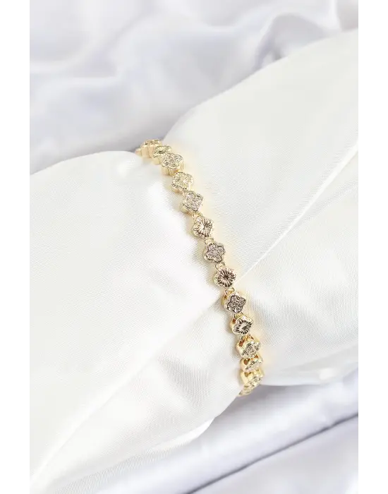 Pirinç Yonca Model Zirkon Taşlı Gold Renk VİP Seri Kadın Bileklik