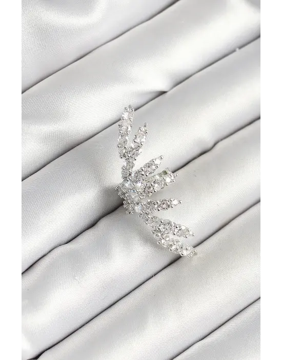 Pirinç Zirkon Taş Kaplamalı Gümüş Renk Kadın Sağ Kıkırdak Küpe