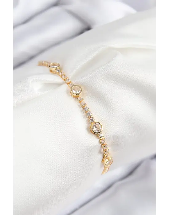 Pirinç Zirkon Taşlı Daire Model Gold Renk Asansörlü Kadın Bileklik