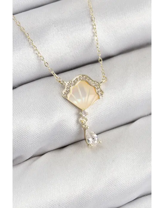 Pirinç Zirkon Taşlı İstiridye Model Gold Renk Kadın Kolye