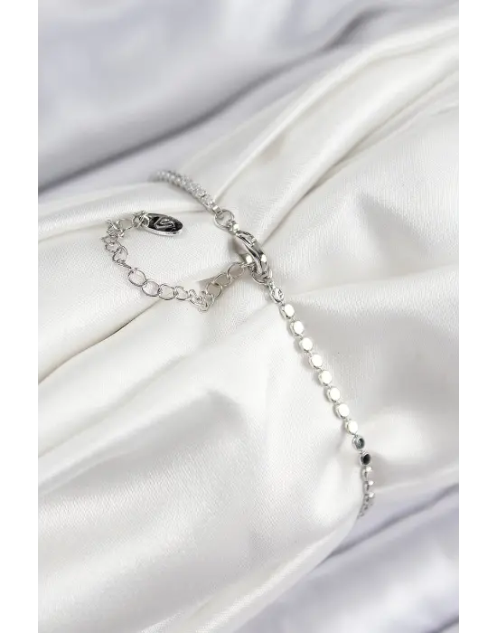 Pirinç Zirkon Taşlı Kalp Model Ezme Zincir Gümüş Renk Kadın Bileklik