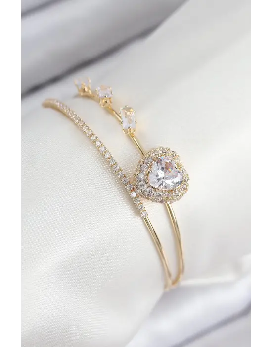 Pirinç Zirkon Taşlı Kalp Model Gold Renk Kadın Bileklik