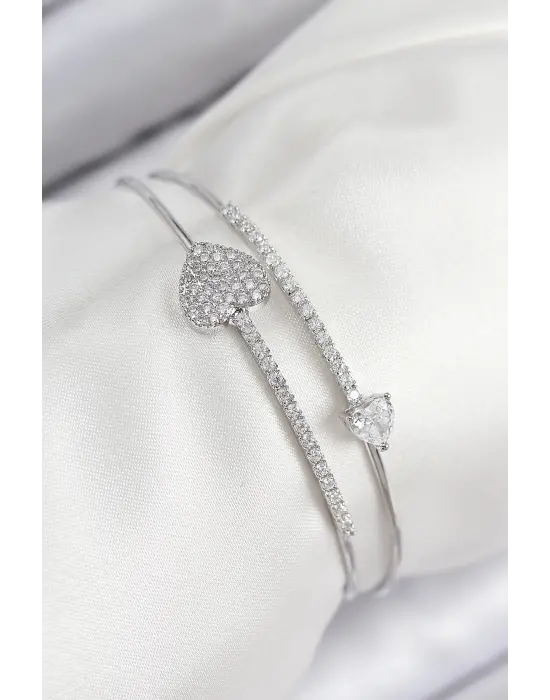 Pirinç Zirkon Taşlı Kalp Model Gümüş Renk Kadın Bileklik