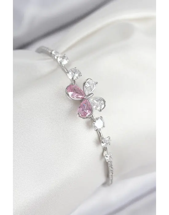 Pirinç Zirkon Taşlı Kelebek Model Gümüş Renk Kadın Bileklik