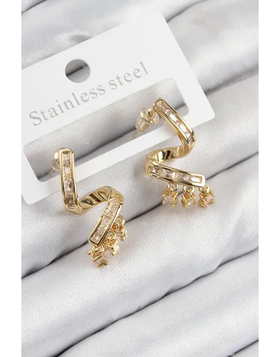Pirinç Zirkon Taşlı Kıvrımlı Model Gold Renk Kadın Küpe