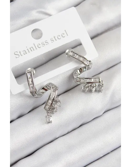 Pirinç Zirkon Taşlı Kıvrımlı Model Gümüş Renk Kadın Küpe