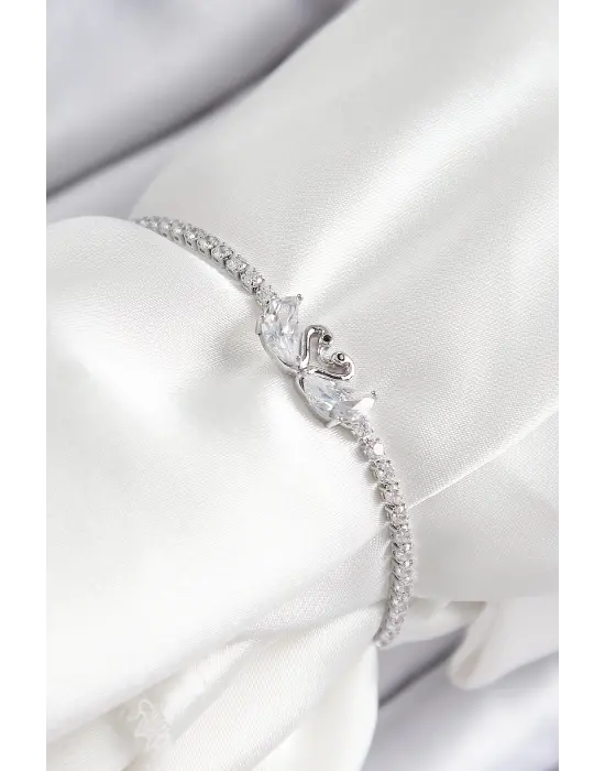 Pirinç Zirkon Taşlı Kuğu Model Gümüş Renk Asansörlü Kadın Bileklik