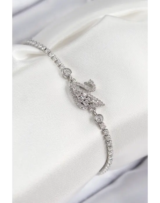 Pirinç Zirkon Taşlı Kuğu Model Gümüş Renk Kadın Bileklik