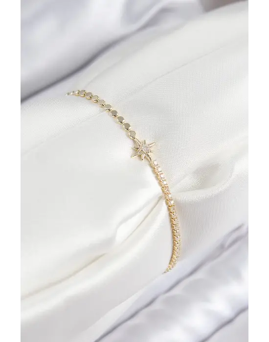 Pirinç Zirkon Taşlı Kutup Yıldızı Model Ezme Zincir Gold Renk Kadın Bileklik