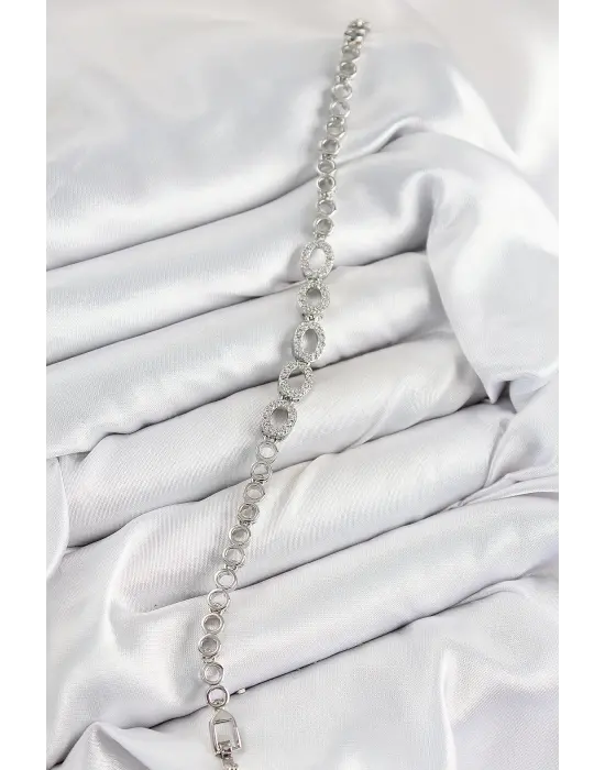 Pirinç Zirkon Taşlı Oval Model Gümüş Renk Kadın Bileklik