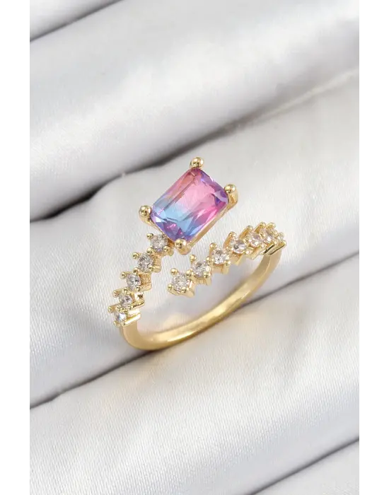 Pirinç Zirkon Taşlı Renkli Model Gold Renk Kadın Yüzük