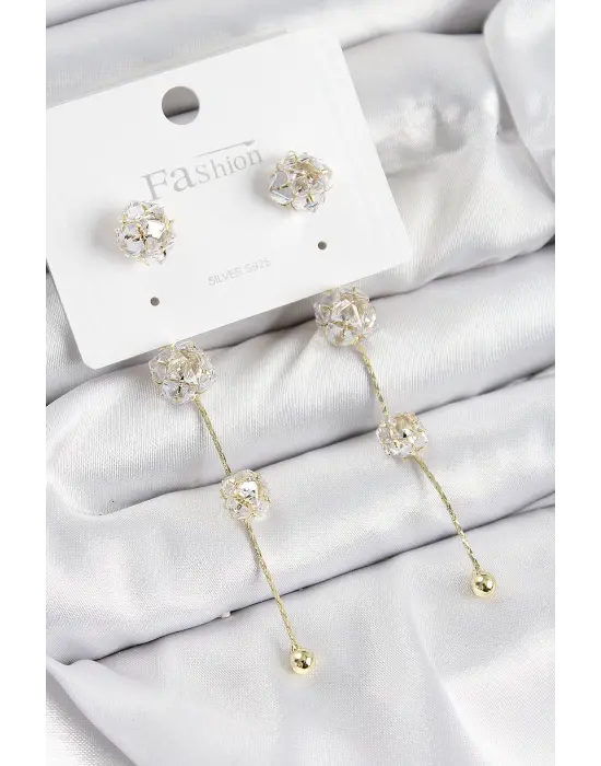 Pirinç Zirkon Taşlı Sallantılı  Model Gold Renk 925 Ayar Gümüş Çivi Kadın Küpe