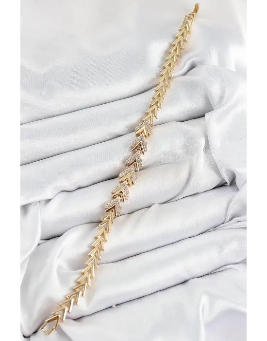 Pirinç Zirkon Taşlı Sıralı Ok Model Gold Renk Kadın Bileklik