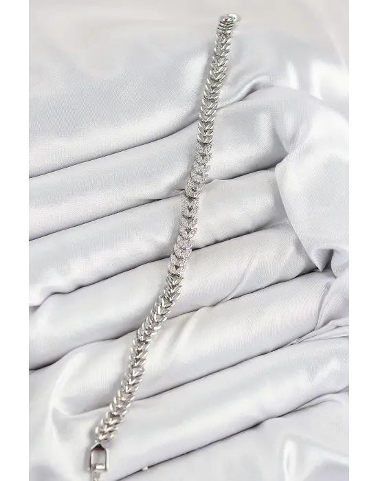 Pirinç Zirkon Taşlı Sıralı Yaprak Model Gümüş Renk Kadın Bileklik