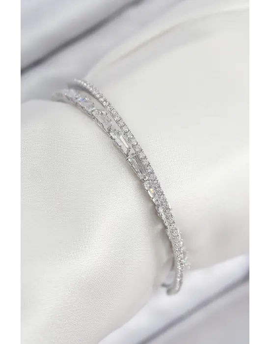 Pirinç Zirkon Taşlı Su Yolu Model Gümüş Renk Kadın Bileklik