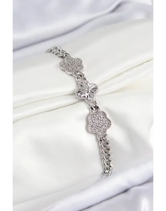 Pirinç Zirkon Taşlı Yonca Model Gümüş Renk Kadın Bileklik