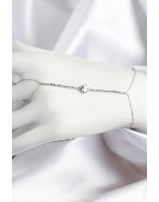 Pirinç Zirkon Taşlı Yonca Model Gümüş Renk Şahmeran