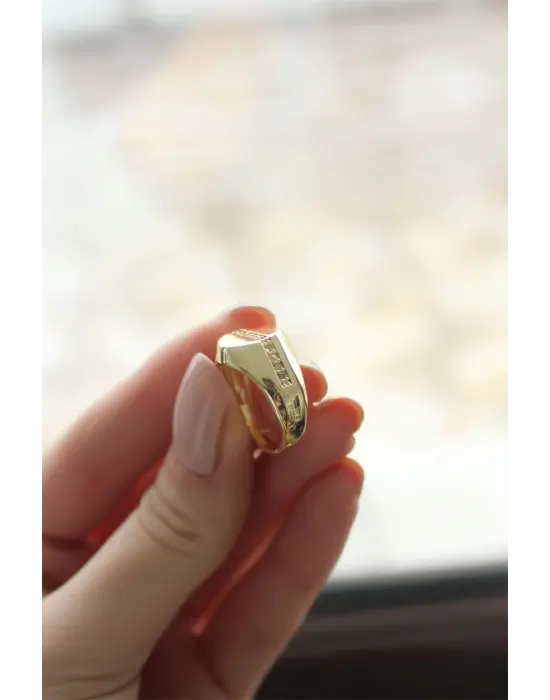 Punta Zirkon Taşlı Gold Kaplama Kadın Yüzük