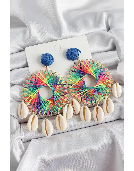 Rainbow Hasır Örgü Sarmal Model Sallantılı Deniz Kabuğu Detaylı Gold Renk Kadın Küpe