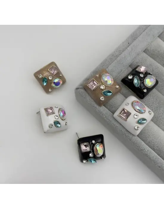 Renkli Taşlı Kare Vintage Küpe