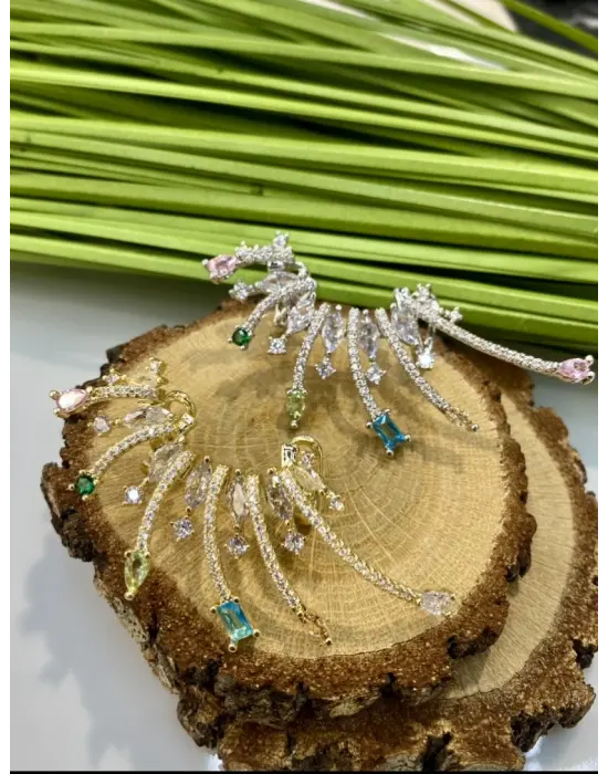 Renkli Taşlı Sıkıştırmalı Kulağa Tırmanan Earcuff Küpe