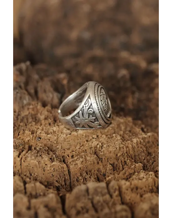 Sezar Figürlü Ayarlanabilir Erkek Yüzük