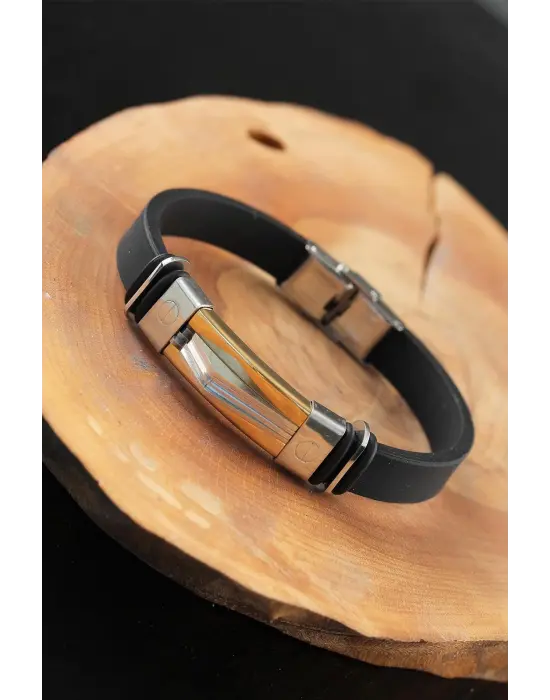 Silver Gold Renk Metal Aksesuarlı Siyah Renk Deri Erkek Bileklik