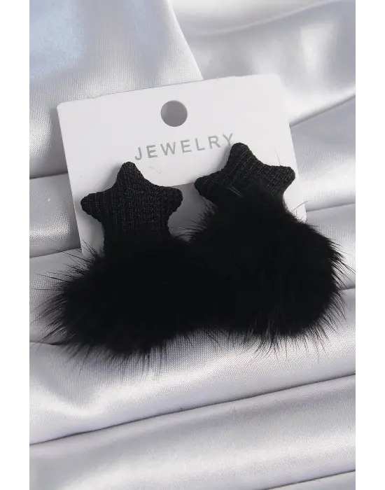 Siyah Renk Tüylü Yıldız Ponpon Model Çelik Küpe