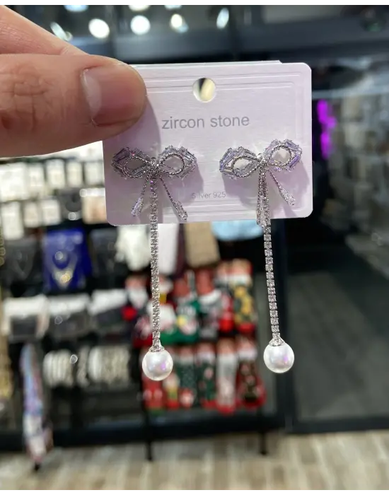 Taşlı Fiyonk Kurdele Küpe Sallantılı İncili