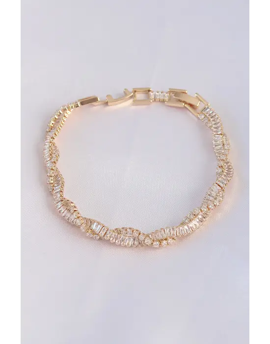 Vip Seri Çelik Zirkon Taşlı Gold Renk Sarmal Model Bileklik