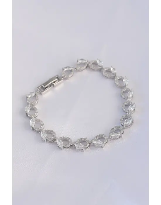 Vip Seri Pirinç Zirkon Taşlı Gümüş Renk Arpa Model Bileklik